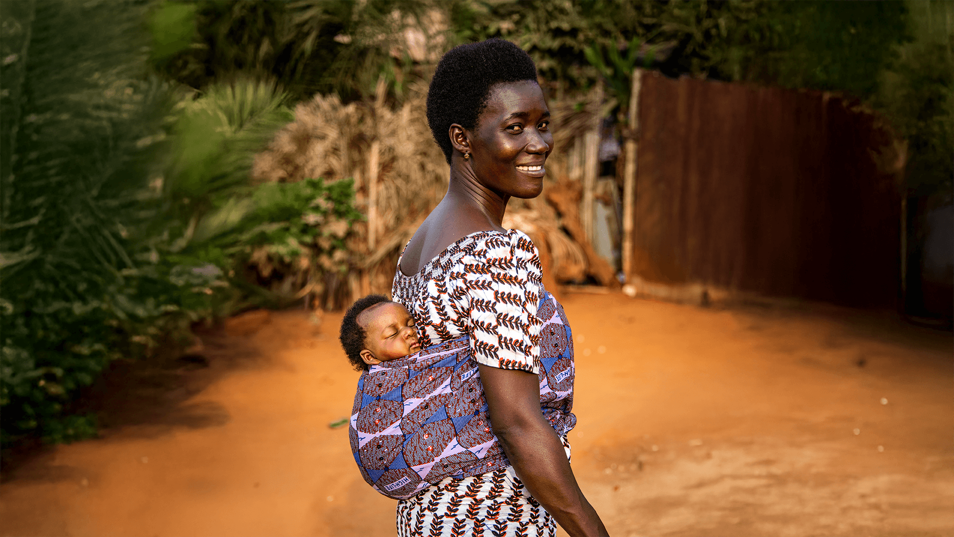 Voedsel, zorg en een betere toekomst voor Adjowa en haar baby